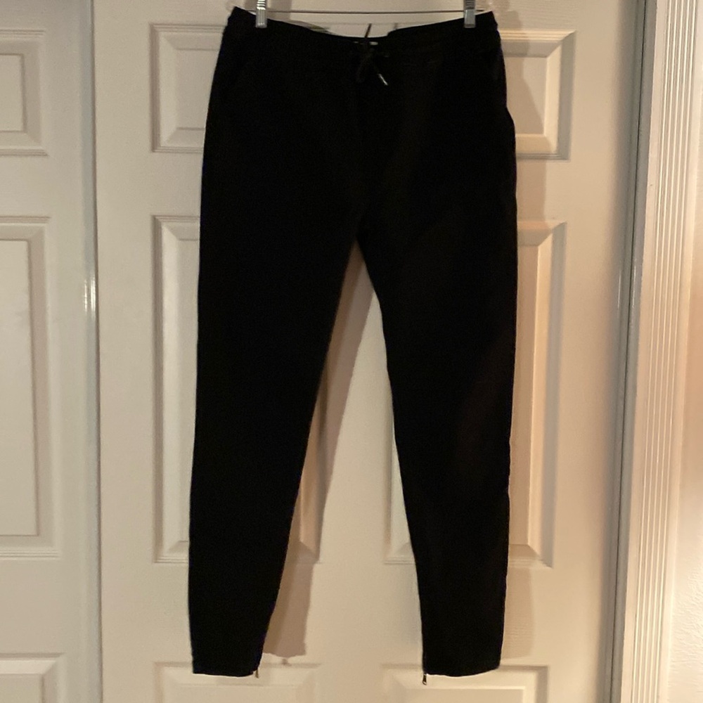 KDNK XXL black drawstring pants with ankle zip